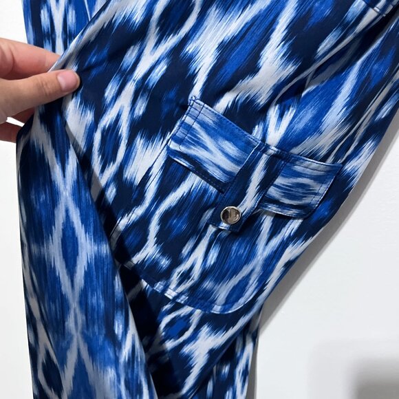 Chicos Zenergy Womens Cinch Leg Cropped Pants Sz 0 US S Blue Ikat Print Workout - Picture 6 of 9